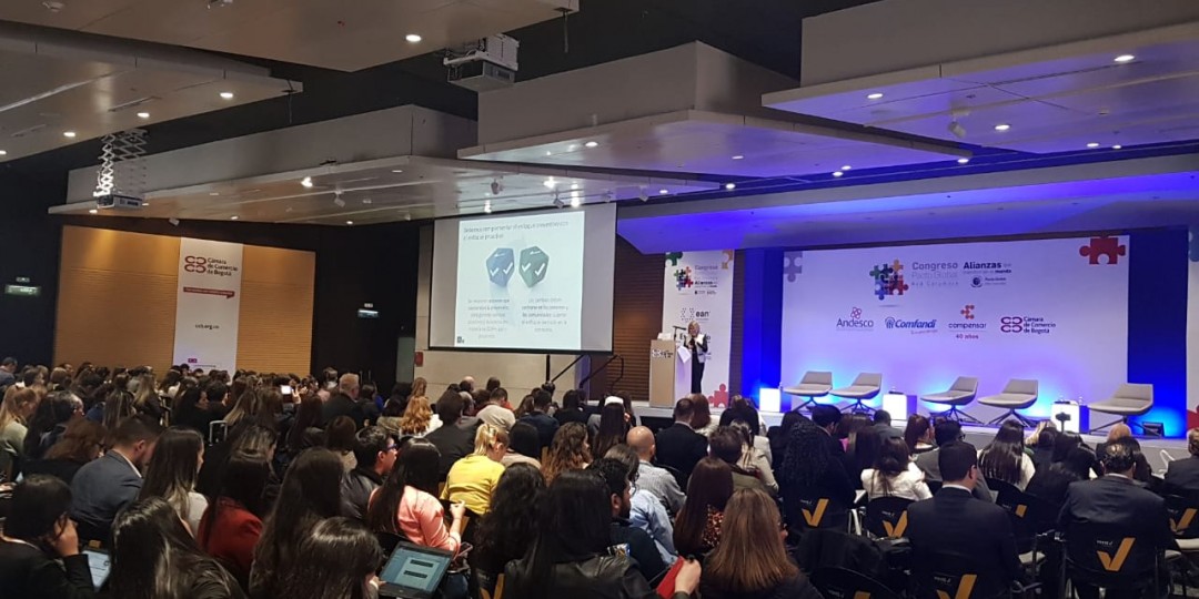 Guías Colombia presentó el documento La responsabilidad empresarial de respetar los derechos humanos. Una lectura práctica de las iniciativas multiactor en Colombia en el IX Congreso anual de Pacto Global Red Colombi